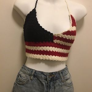 🌻JUNIORS sz L/XL halter crochet crop top